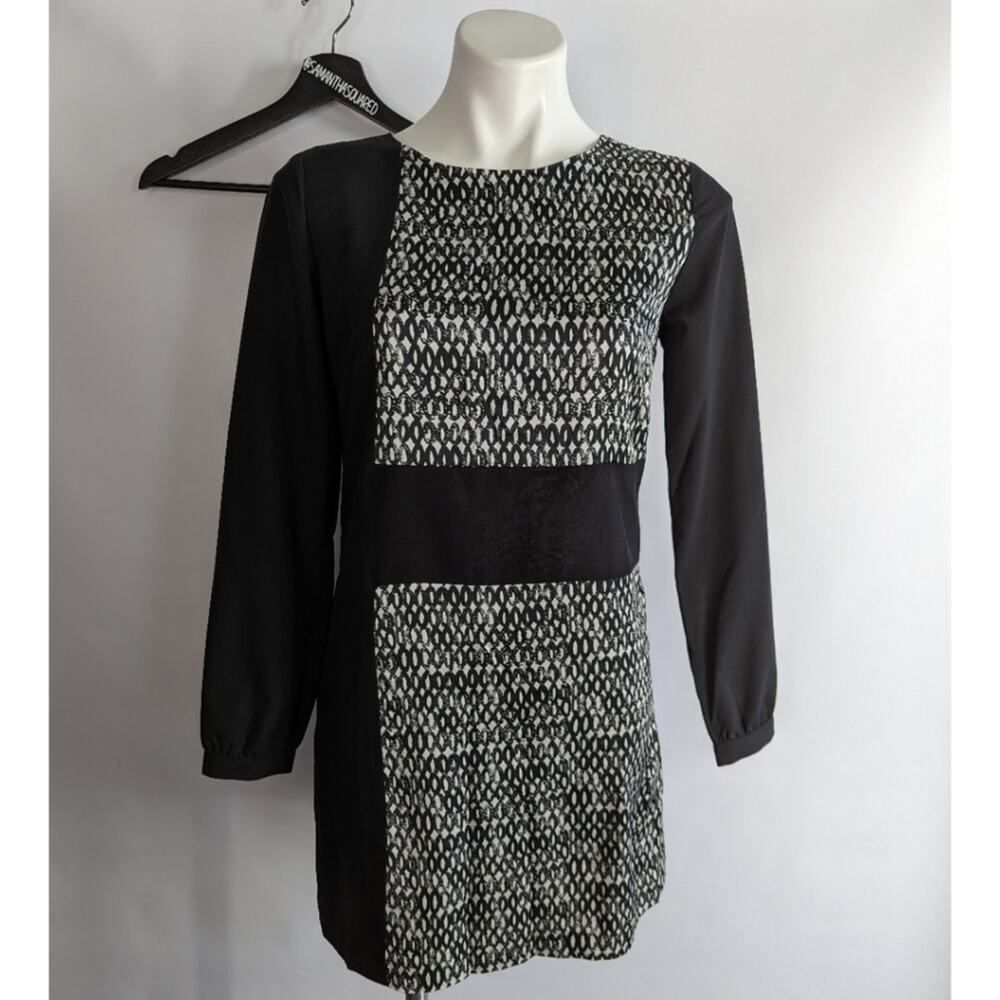 Samantha Leibowitz black and white print long sleeve dress sz Small New with Tag